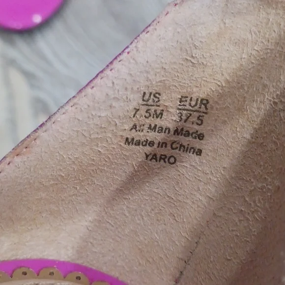 Sam Edelman Hot Pink Patent Block Heel Sandals - Picture 10 of 14